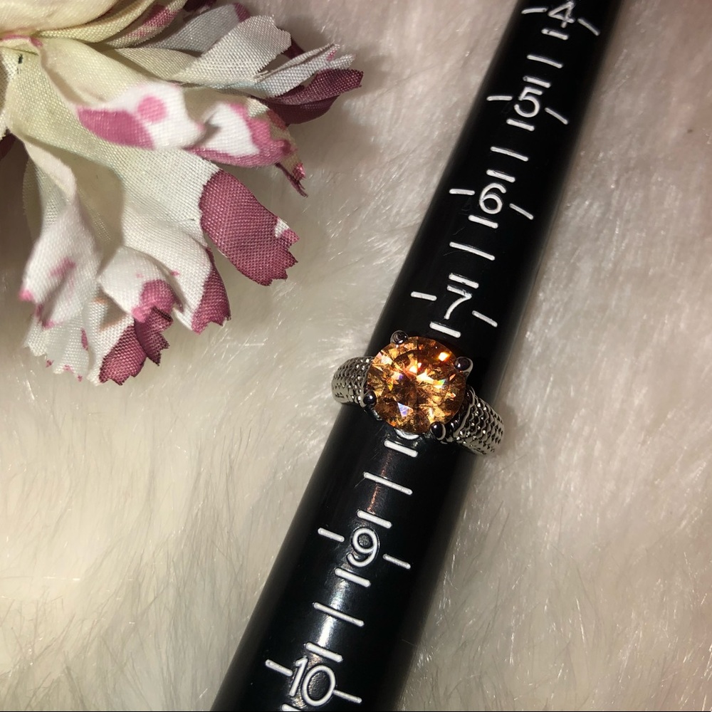 🌟 BUNDLE ONLY Gorgeous Statement ring - Picture 3 of 9